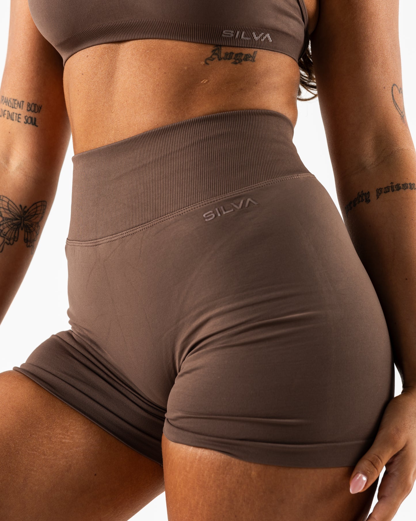 V-Shorts - Mocha